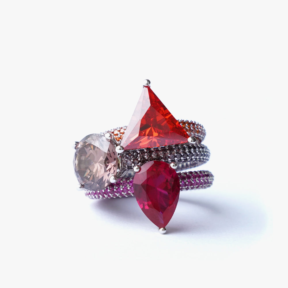 Mega triangle ring orange silver