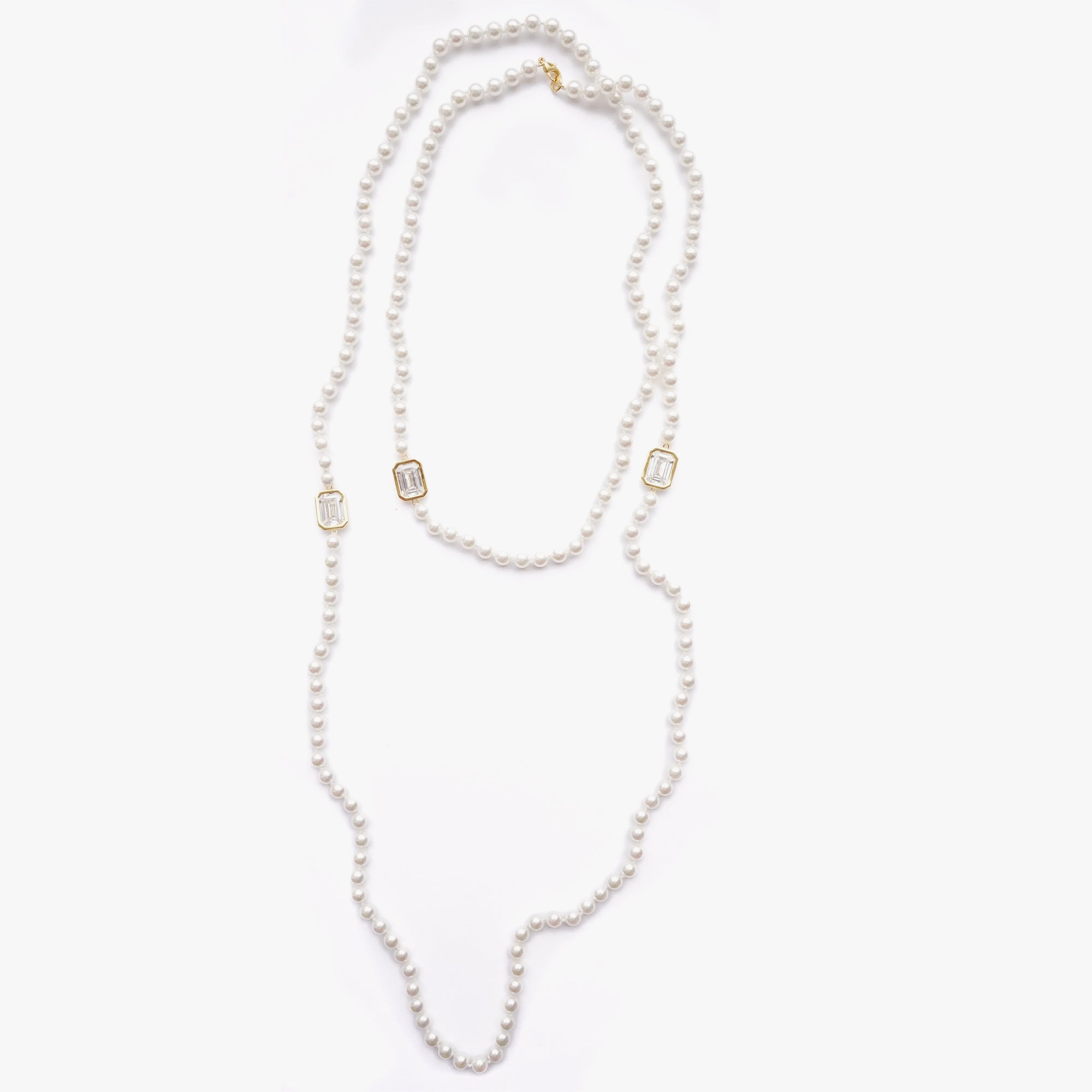 Mega pearl necklace white gold