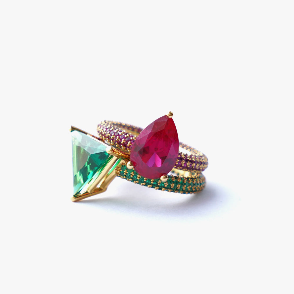 Mega triangle ring green gold