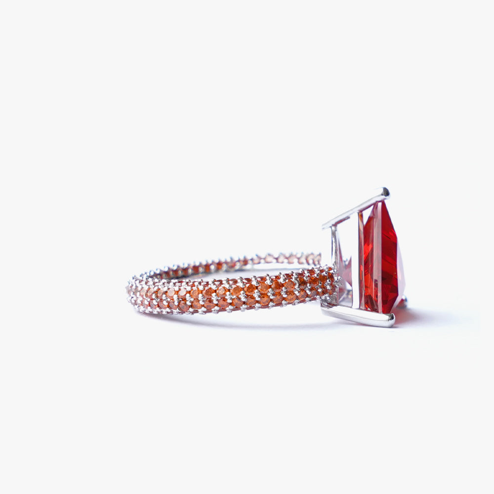 Mega triangle ring orange silver